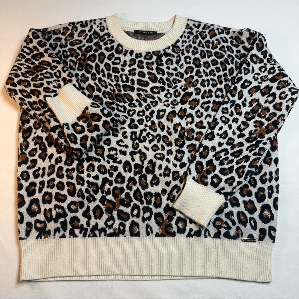 Tahari Cream and Black Animal Print‎ Sweater